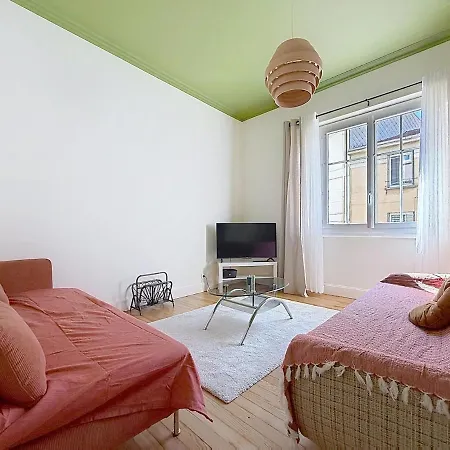 Apartment Spacieux Et Confort Avec Balcon *